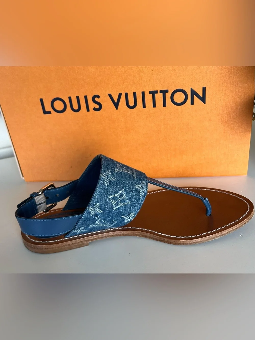 LOUIS VUITTON Starboard Flat Thong Sandal in Blue Monogram Denim ๐ Size 38 - Picture 14 of 16